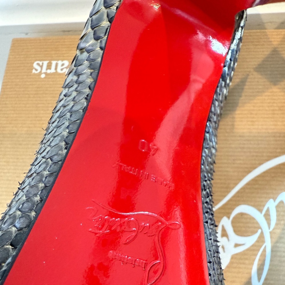 Christian Louboutin Silver Metallic Snakeskin Peep-Toe Pumps - Picture 9 of 9